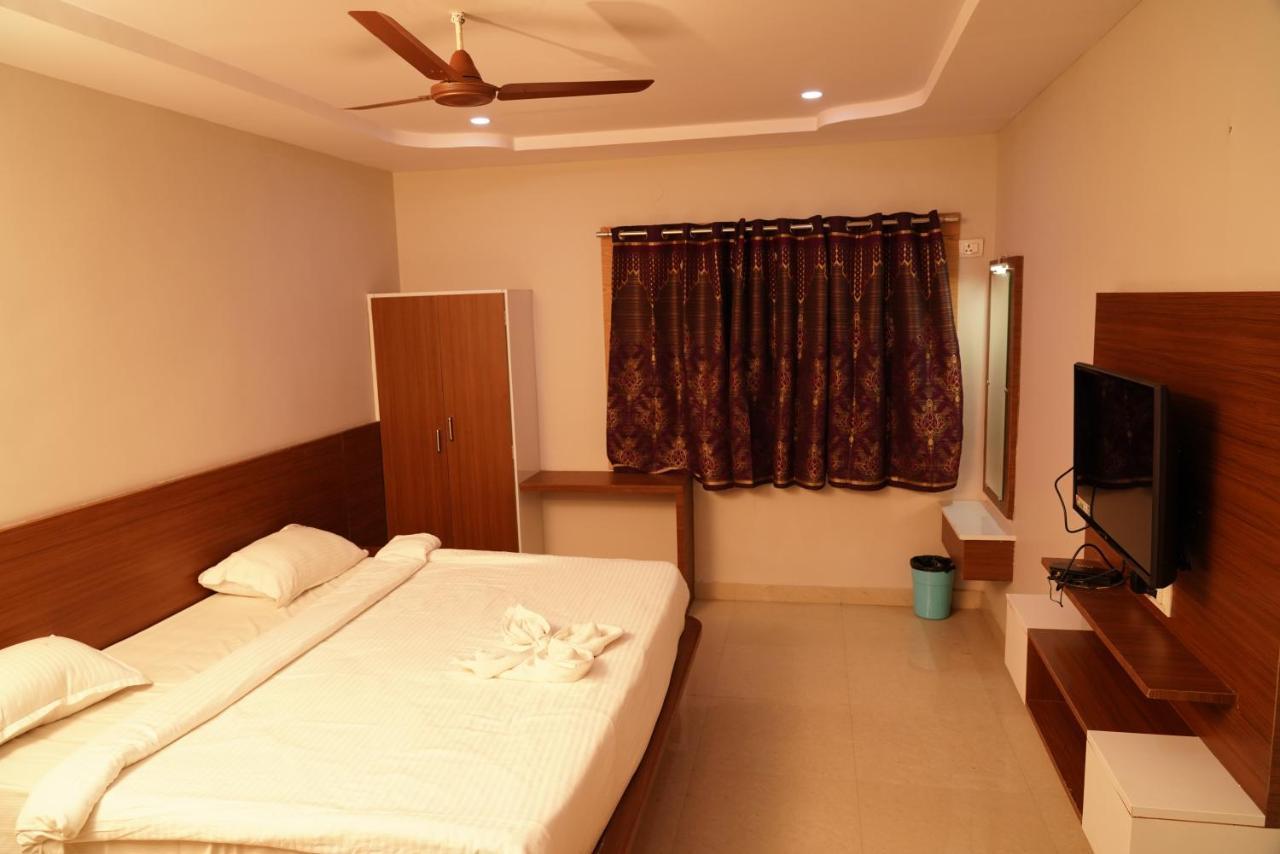 Swagath Residency Kākināda מראה חיצוני תמונה