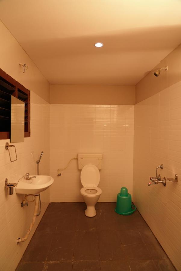Swagath Residency Kākināda מראה חיצוני תמונה