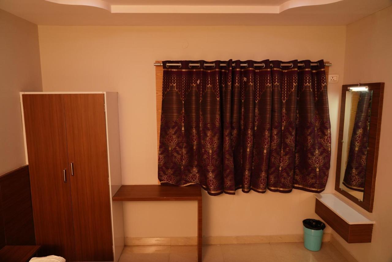 Swagath Residency Kākināda מראה חיצוני תמונה