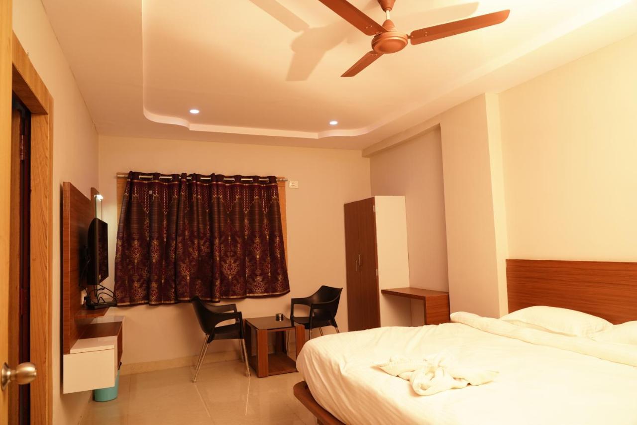 Swagath Residency Kākināda מראה חיצוני תמונה